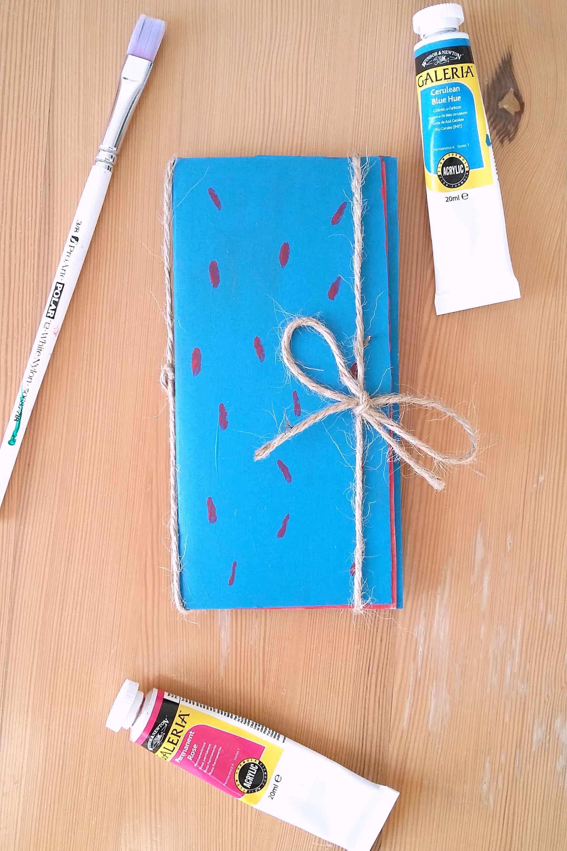 how-to-make-miniature-books-diy-craft-tutorial-book-binding-how-to